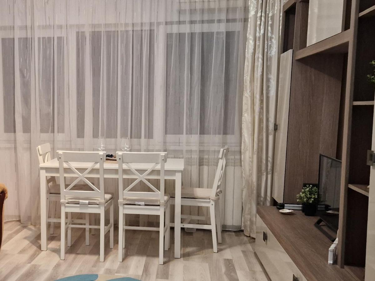 City Center Apartment Bucarest Exterior foto